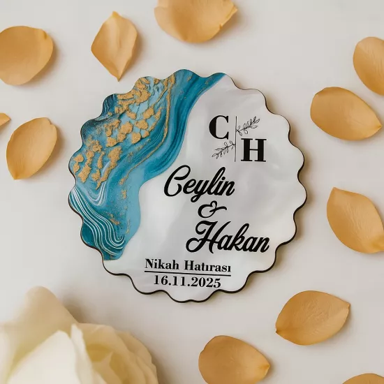 Epoksi-Mermer Ahşap Papatya Magnet Turkuaz – İsim/Tarih UV Baskılı Nikah Hediyeliği | Mevlid Hediyesi